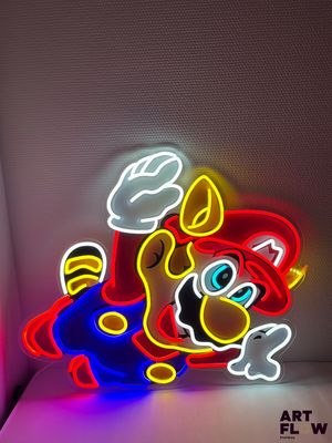 une enseigne au néon représentant un personnage de Mario Bros