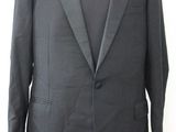 an image of a suit on a mannequin dummy