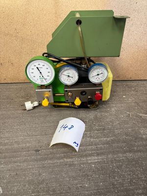 Pompe à vide frigorifique avec vacuomètre et manifold de con…