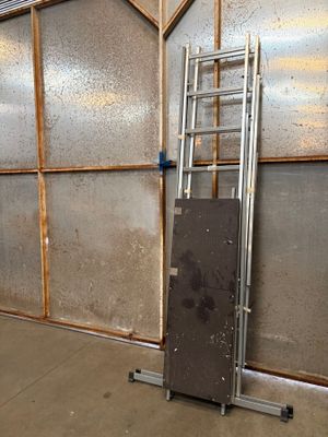 Un petit échafaudage. - Photo 1