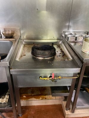 Lot de 2 modules wok à gaz en inox de marque RUBBENS et 1 ba…