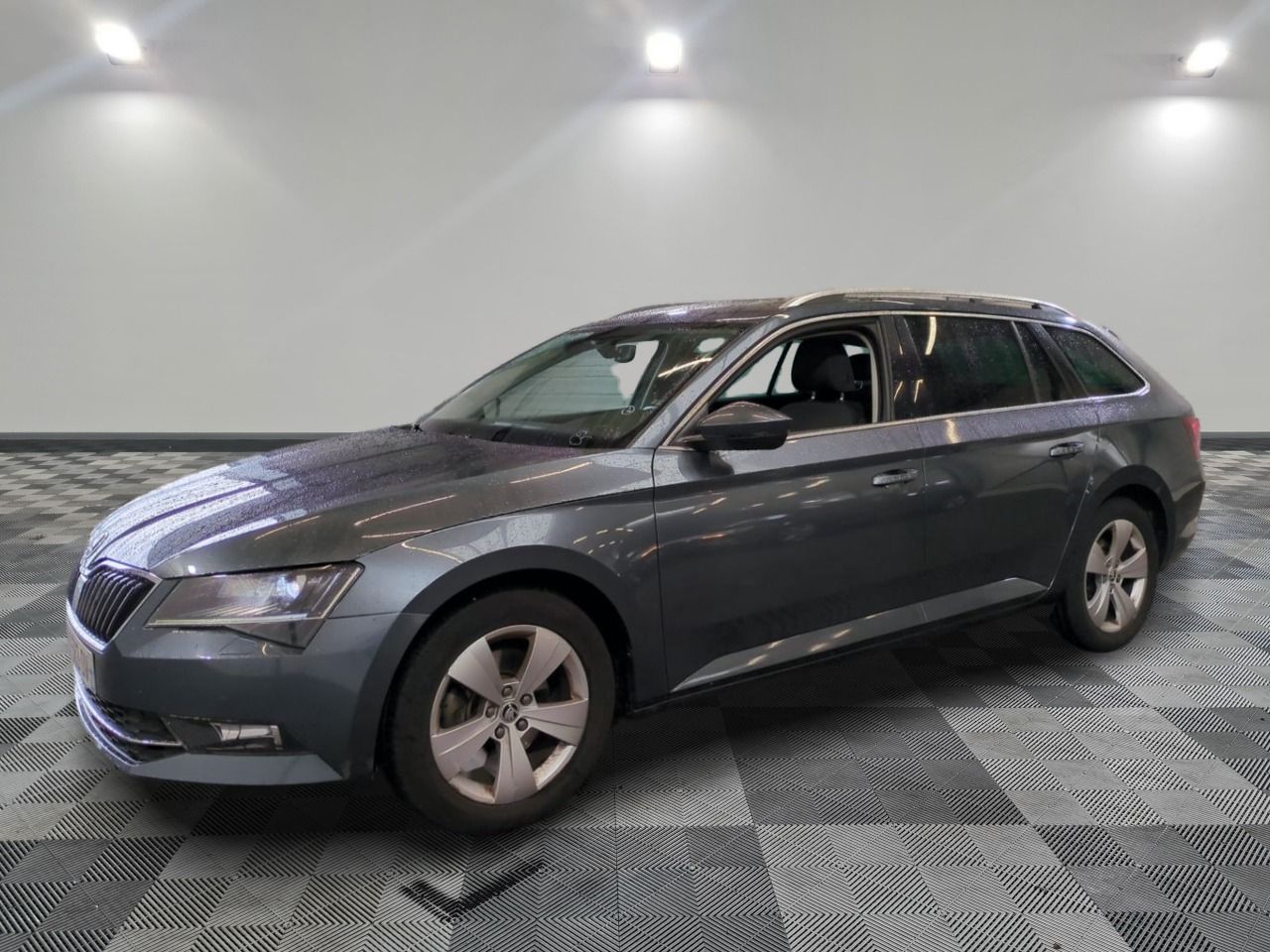 SKODA - SUPERB COMBI 2.0 TDI 150 SCR DSG7 BUSINESS - GO - Mi…