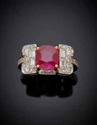 une bague en rubis et diamants