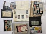 de nombreux types de timbres sur la table