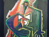 un tableau représentant un homme assis sur une chaise, à côté d'un autre tableau