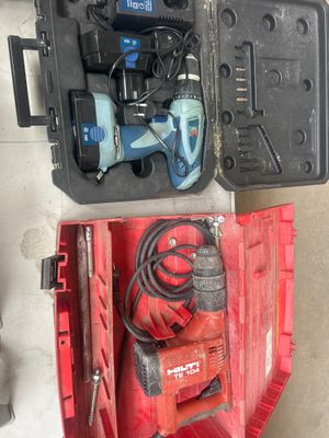 deux outils qui se trouvent dans une boîte rouge
