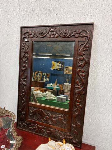 Miroir cadre bois sculpté à décor d’animaux et végétaux H : 98 x ...