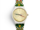 un gros plan d'une montre-bracelet ornée d'un motif coloré