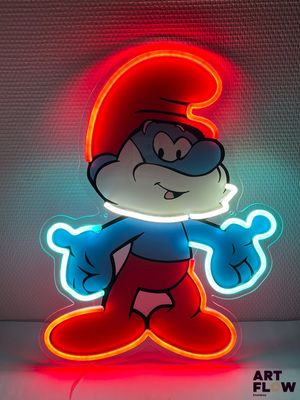 une enseigne au néon rouge et bleue sur laquelle figure un personnage de dessin animé