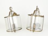 paire de suspensions en laiton et en verre avec un abat-jour en verre transparent