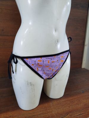 Lot de 13 culottes de bikini de la marque FOGAL (produits de…