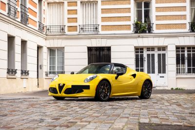 2016 - Alfa Romeo 4C Spider “6 000 km”