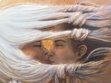tableau représentant un couple aux longs cheveux blancs en train de s'embrasser