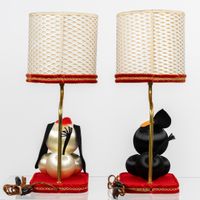 Une paire de lampes de chevet du milieu du siècle pour une c… (photo 5)