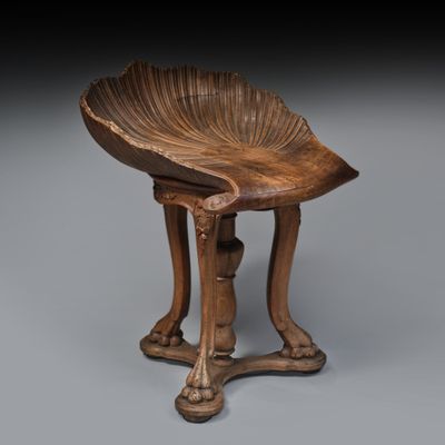 Tabouret ou chaise de harpiste en hêtre mouluré et sculpté, … - Photo 1