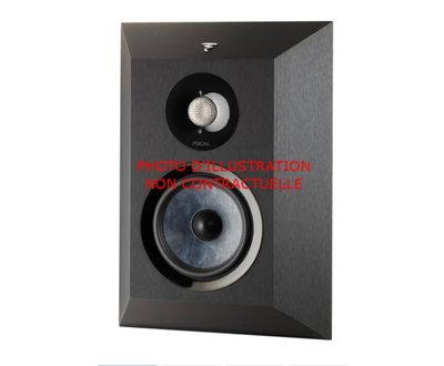 Enceinte surround FOCAL Chora noire, en carton