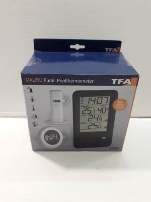 une image représentant une boîte contenant une horloge numérique