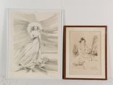deux tableaux encadrés sur le mur d'une pièce