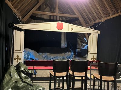 - Contenu du grenier à débarrasser en totalité comprenant un…