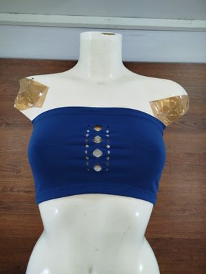 Lot de 10 bandeaux de bikini de la marque FOGAL (produits de…