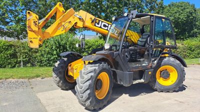 TELESCOPIQUE JCB 531-70 ANNEE 2019 - Energie : Go - Couleur …
