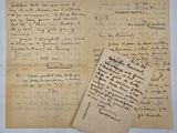 un gros plan d'un morceau de papier sur lequel on a écrit