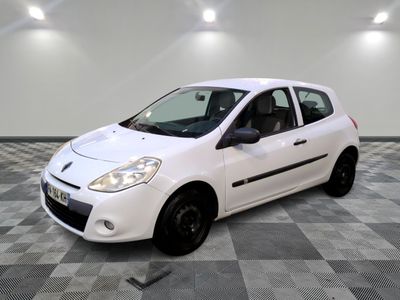 RENAULT - CLIO III 1.2 16V 75 ECO2 AUTHENTIQUE - ES - Mise en service: - Photo 1