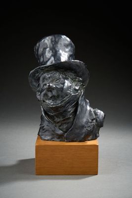 an image of a sculpture of a man wearing a top hat