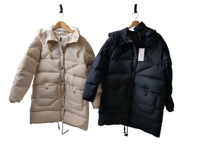 Lot de 10 doudounes SO&J de diverses tailles - NEUVES - TVA … - Photo 1