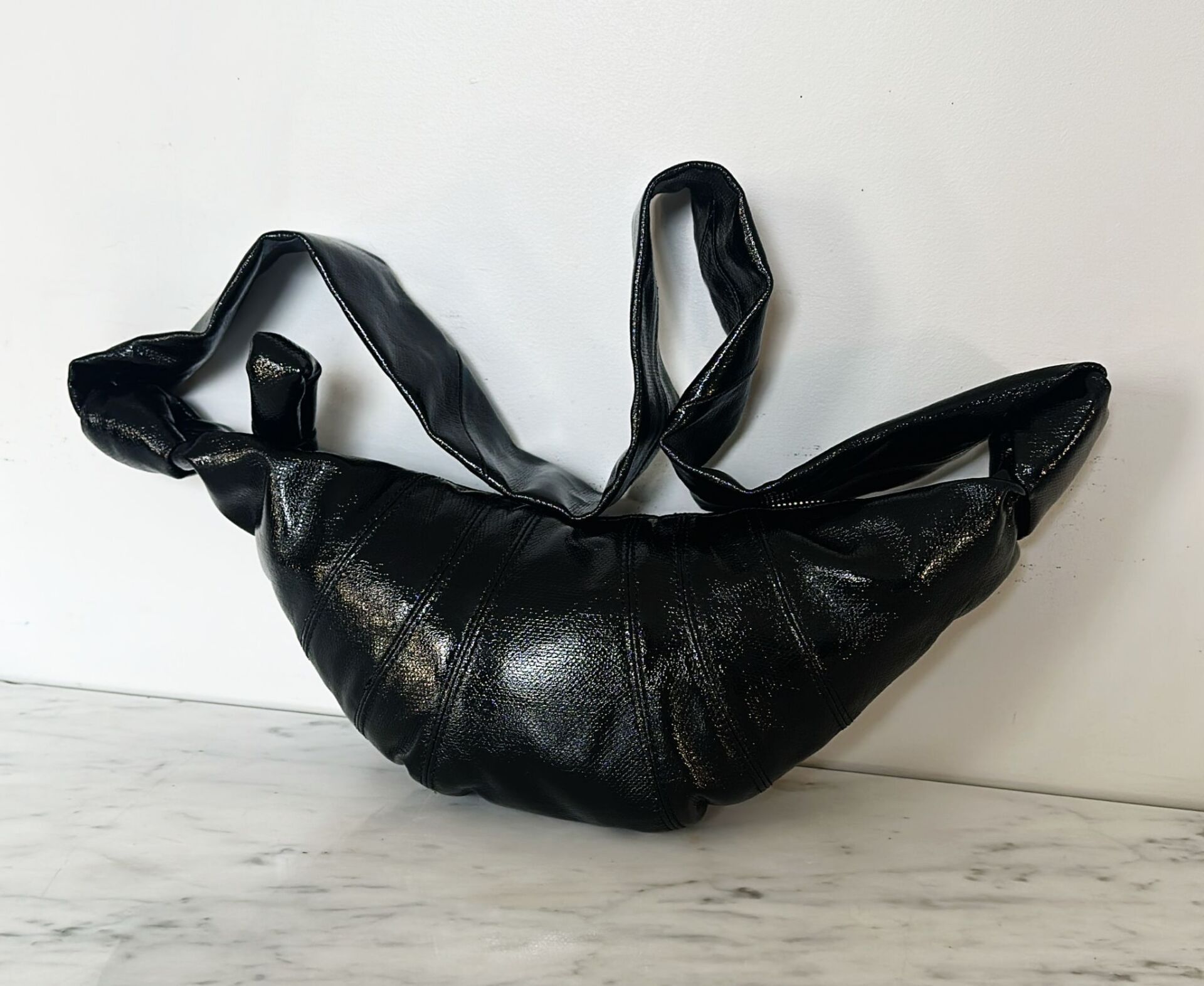 Objets d'art & Curiosités
