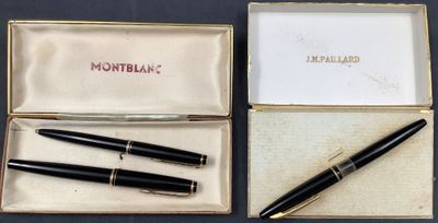 une image représentant un stylo et un stylo à bille dans une boîte
