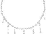 un collier en or blanc et diamants, signé Van Cleef