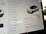 a picture of a car on a computer screen