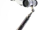 a pair of binoculars that are attached to a tripod