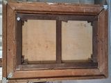 a picture of a picture of a window in the wall
