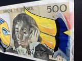 a picture of a painting on a piece of paper