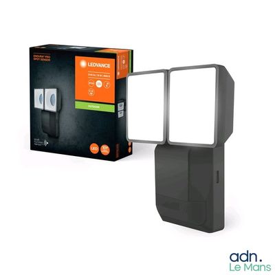 an image of a box with a light in it