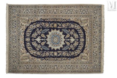 NAIN Iran, laine et soie, vers 1985