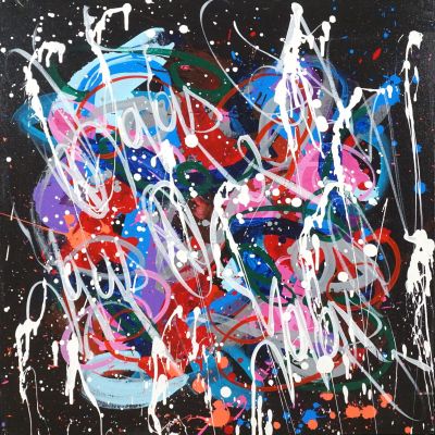 tableau représentant un fond noir sur lequel sont projetées des éclaboussures de peinture blanche, rouge et bleue