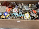 a box full of keys and other items that are in it