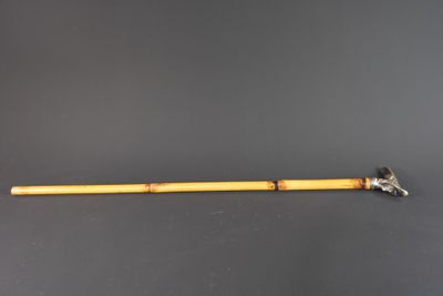 Canne de marche en bambou avec pommeau en bronze doré figura…