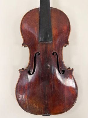 Violon Français fait au XIXe siècle portant une étiquette ma…