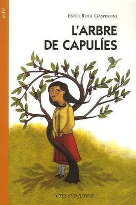 la couverture d'un livre pour enfants représentant une petite fille debout devant un arbre