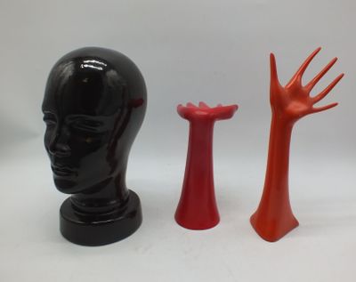 Lot composé d'une tête à chapeau en céramique noire West Germany et de - Photo 1