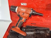 Coffret riveteuse HILTI RT 6-A22 sans chargeur ni batterie -… (photo 2)