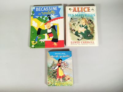 trois livres pour enfants posés sur une surface blanche