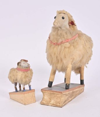 JOUET ANCIEN VACHE en carton bouilli recouverte de peau véritable 1900