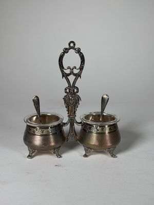 paire de sucrier et de crémier anciens en métal argenté