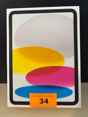 une boîte sur laquelle figure l'image d'un iPad aux couleurs vives