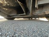 un gros plan sur l'arrière d'une voiture